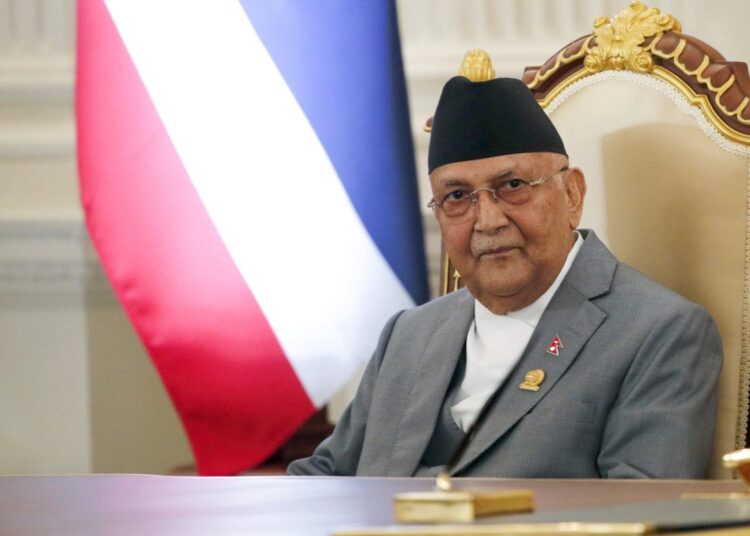 El primer ministro de Nepal renuncia en medio de protestas contra la corrupción y censura digital  