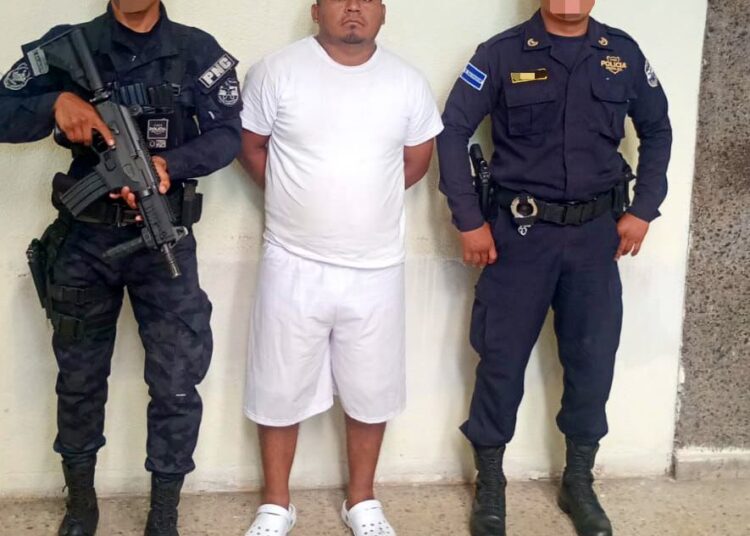 Capturan a responsable de homicidio tras operativo de la PNC