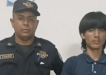 PNC detiene a menor con porciones de metanfetamina en La Libertad 