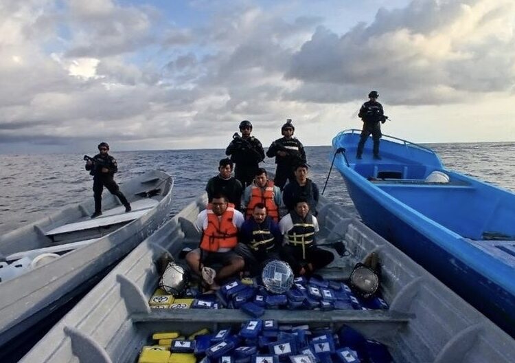 Extranjeros capturados con más de 1.5 toneladas de droga seguirán detenidos