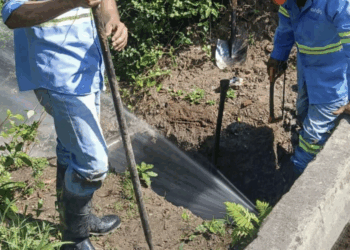 ANDA repara fuga de agua en La Paz