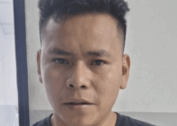 Hombre que golpeó a su exnovia por celos es capturado