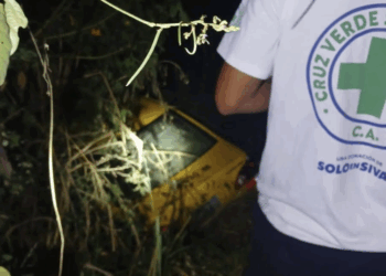 Hombre lesionado tras caer a barranco en carretera Panamericana