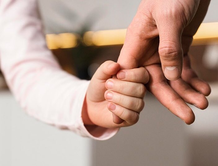 Gobierno de El Salvador desmiente aprobación de ley que obligue a pruebas de ADN para registro de hijos