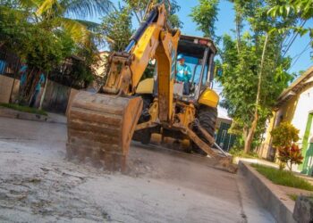 DOM inicia trabajos de renovación de calles en la zona urbana de Chalchuapa 