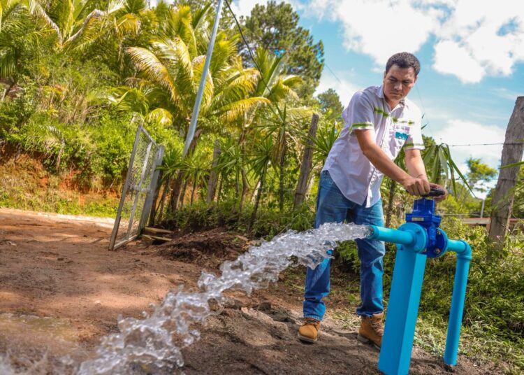 DOM entrega moderno sistema de agua potable a más de 1,000 habitantes en Arambala, Morazán