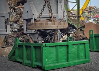 FGR destruye más de 1,400 armas de fuego decomisadas en delitos