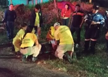 Motociclista resulta lesionado en accidente sobre la carretera a Comalapa
