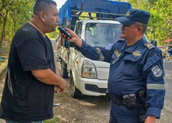 Refuerzan controles vehiculares para detectar conductores peligrosos