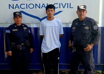 Capturan a sujeto con cargamento de marihuana en Santa Ana