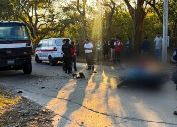 Trágico accidente deja dos personas fallecidas 