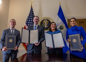 El Salvador y Estados Unidos sellan histórico pacto comercial recíproco