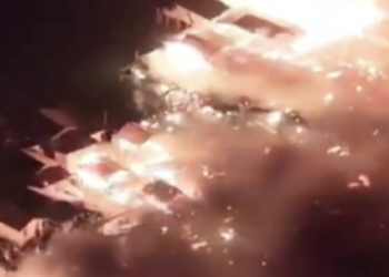 Incendio masivo en Filipinas destruye 1,000 casas 