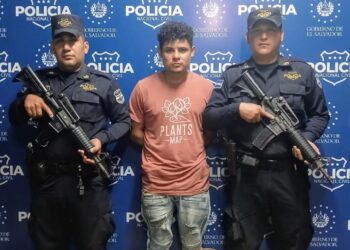 Capturan a sujeto con droga en Ayutuxtepeque