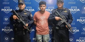Capturan a sujeto con droga en Ayutuxtepeque