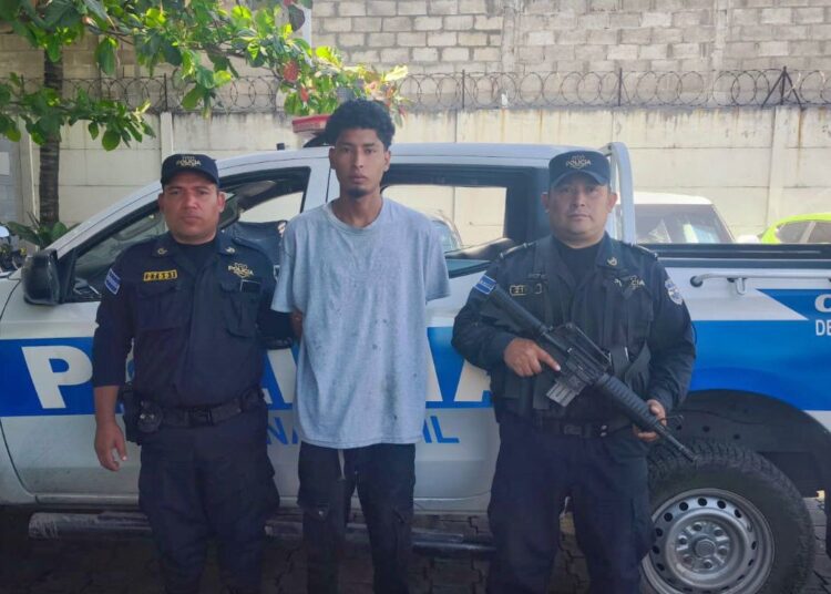 Capturan a joven por intento de homicidio con una hoja de afeitar