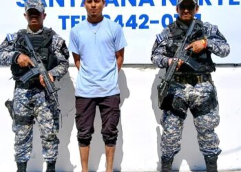 Capturan a sujeto por herir a un hombre con un envase de vidrio