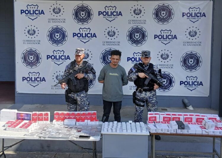 Capturan a sujeto con $25,000 en celulares hurtados en Soyapango
