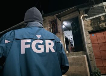 Cae banda que clonaba sitios bancarios para vaciar cuentas