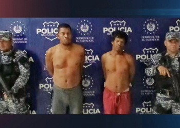 Capturan a dos nicaragüenses por golpear brutalmente a un hombre 