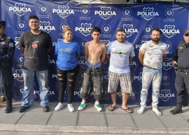 Capturan a implicados en pelea dentro de un bar en Apopa 