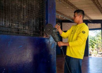 Modernizan centro escolar en San Juan Opico