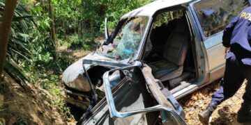 Múltiples lesionados tras fuerte accidente en Jayaque