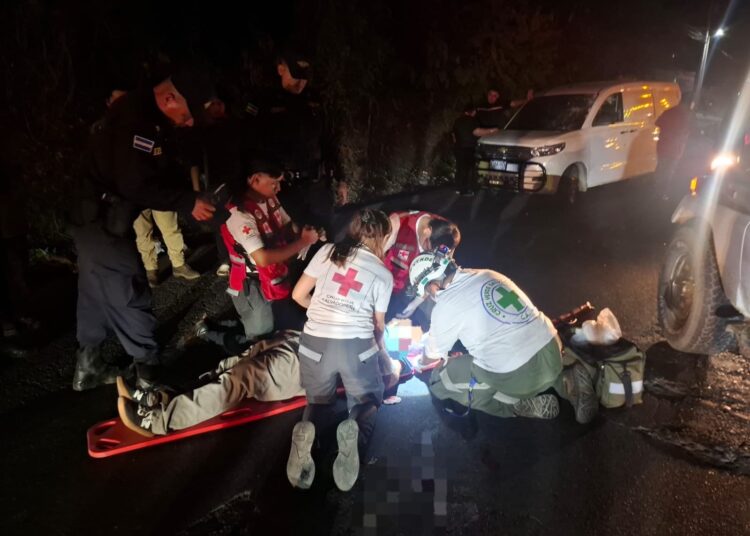 Hombre resulta lesionado tras ser atropellado