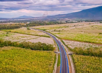 Obras del Aerocable de San Salvador alcanzan un 60% de avance con el inicio del montaje de torres