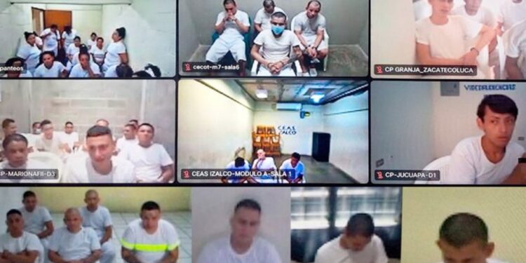 Autoridades procesan a 81 pandilleros en San Miguel y desentierran armamento de guerra en Olocuilta