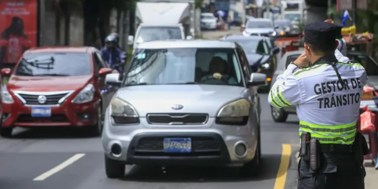 Monitoreo vial reporta fuerte congestión en la Troncal del Norte de San Salvador
