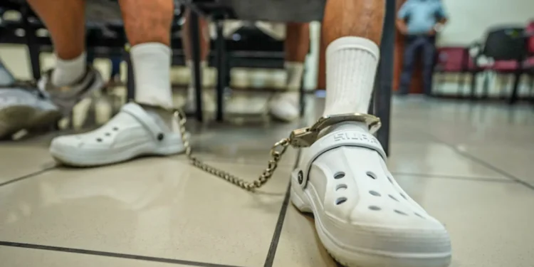 Inician juicios masivos contra más de 100 pandilleros de la MS-13 en oriente y occidente