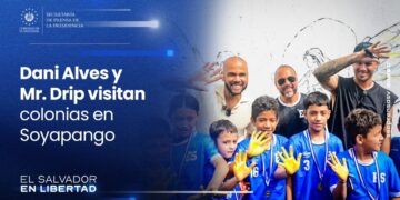Gobierno del Presidente Nayib Bukele acompaña la visita de figuras internacionales en Soyapango